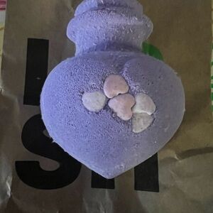 Lush LOVE POTION BATH BOMB RARE 3.5 oz